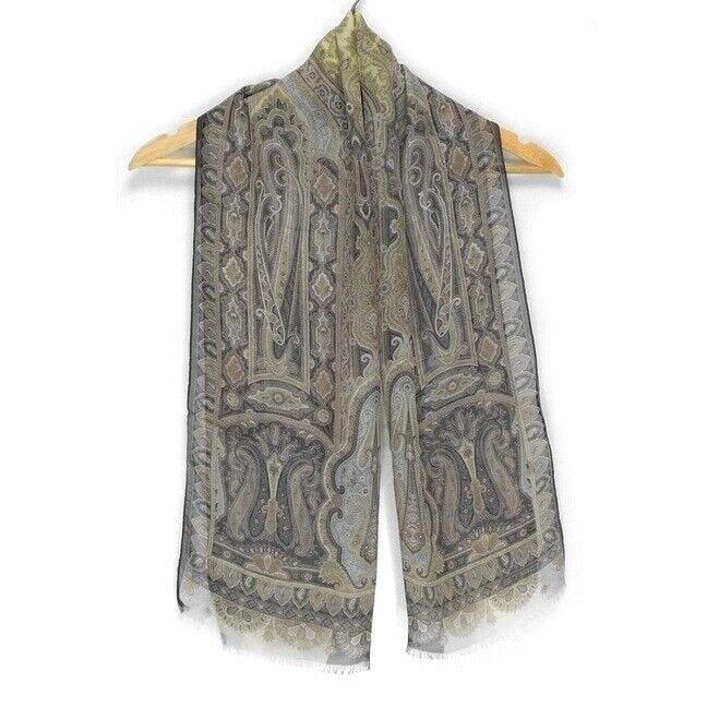 Auth ETRO - Dark Gray Light: Auth ETRO - Dark Gray Light Blue Multi Silk Scarf Condition: Pre-owned Brand: ETRO Style: Scarf Color: Dark Gray, Light Blue, Multi Material: Silk ConditionRank: 7 Type: Scarf <