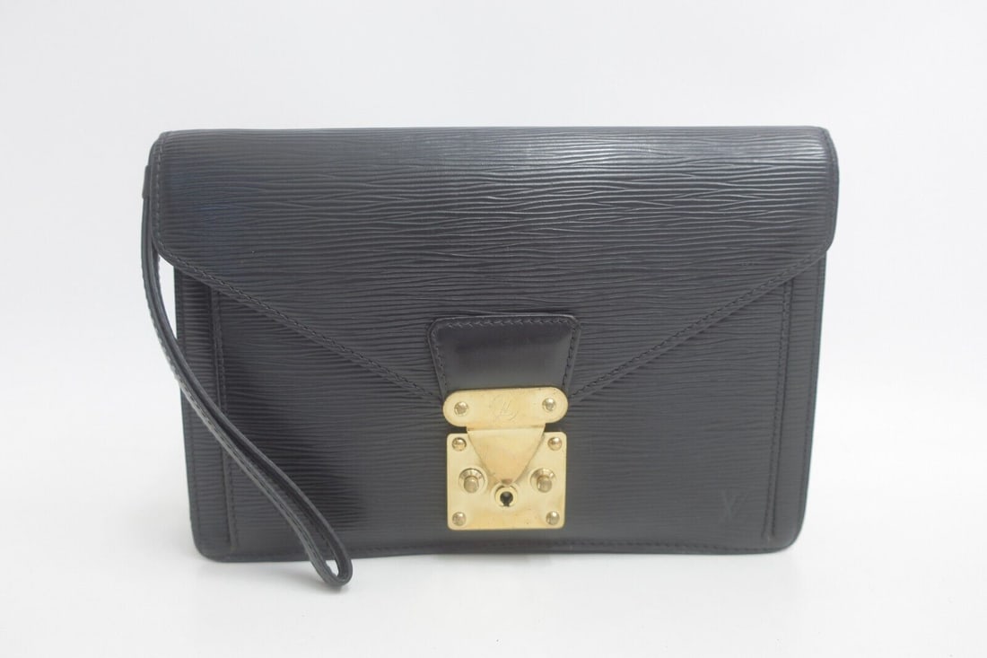 Authentic Louis Vuitton Second Bag Sellier: Authentic Louis Vuitton Second Bag Sellier Dragonne Epi #34974 Condition: Pre-owned Brand: Louis Vuitton Department: Women Exterior Color: Black Style: Clutch Country/Region of Manufacture: France