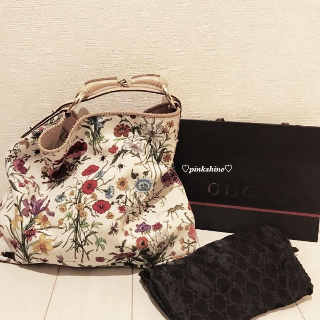 GUCCI Flora Horsebit Handbag Ivory Multicolor: GUCCI Flora Horsebit Handbag Ivory Multicolor 241120N Condition: Pre-owned Pattern: Floral Handle/Strap Color: Ivory Hardware Color: Multicolor Exterior Material: Leather Brand: Gucci Dep