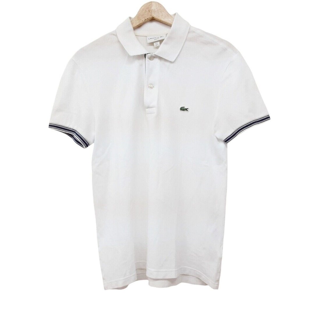Auth Lacoste White Navy Multi Polo: Auth Lacoste White Navy Multi Polo Shirt Condition: Pre-owned Brand: Lacoste Style: Polo Shirt Color: White, Navy, Multi Material: Please see the photo of the quality tag ConditionRank: 6