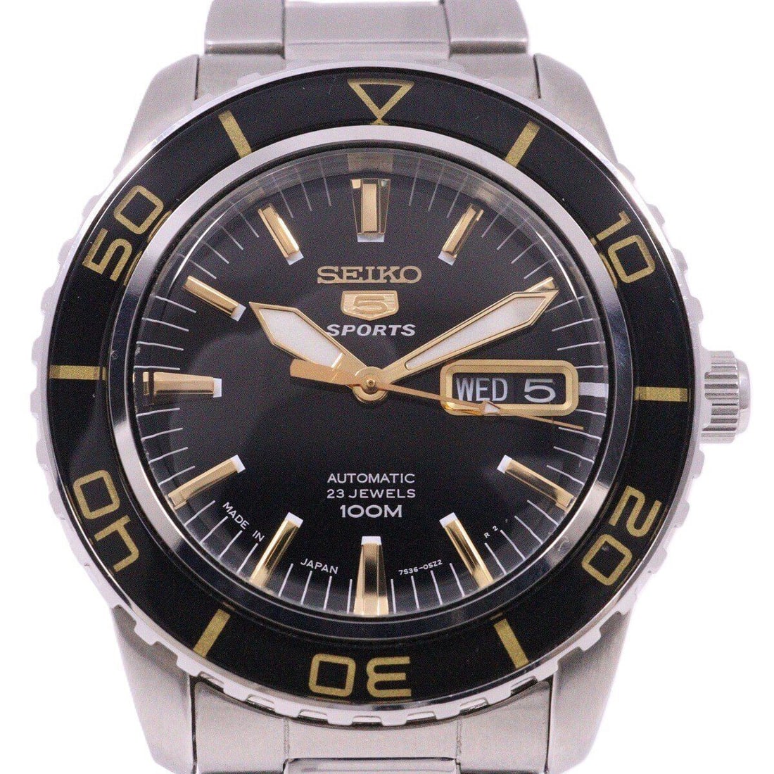 SEIKO 5 Sports Model 100M Resistant: SEIKO 5 Sports Model 100M Resistant Automatic Watch Date Black Dial Condition: Pre-owned Brand: SEIKO Country: Japan SN: MOR_0820 With Manual/Booklet: No Watch Shape: Round Department: Un