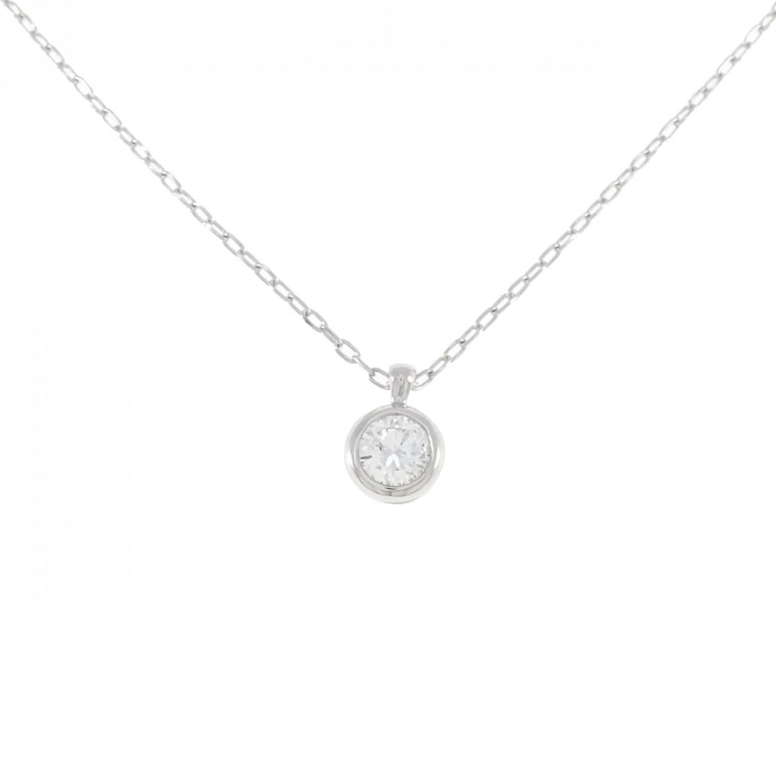Authentic PT Solitaire Diamond Necklace 0.244CT: Authentic PT Solitaire Diamond Necklace 0.244CT #270-003-939-6485 Condition: Pre-owned Brand: Unbranded Style: Necklace Material: Platinum Gender: Ladies Size: 45cm Main Stone: Diamond 0.