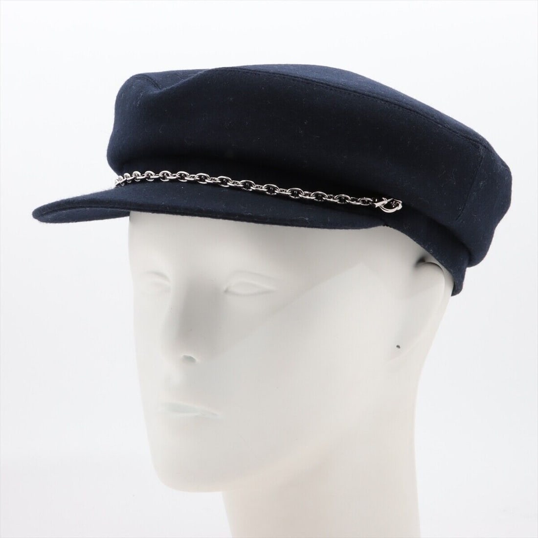 Hermes Chaine dAncre Newsboy Cap 58: Hermes Chaine dAncre Newsboy Cap 58 Cashmere x mink Navy Blue Condition: Pre-owned Important Notes: ?Good : Used with a few stains and/or scratches. XB024329? Style: Hat Material: Cashmere x mink Colo