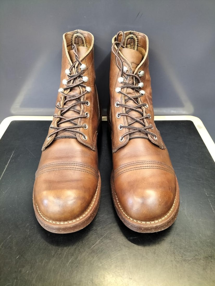 RED WING Model number: Brown 10: RED WING Model number: Brown 10 years old IRON RANGER Condition: Pre-owned Brand: RED WING Country: Japan SN: MOR_0820 Department: NA Type: Boot Character: Boots US Shoe Size: NA