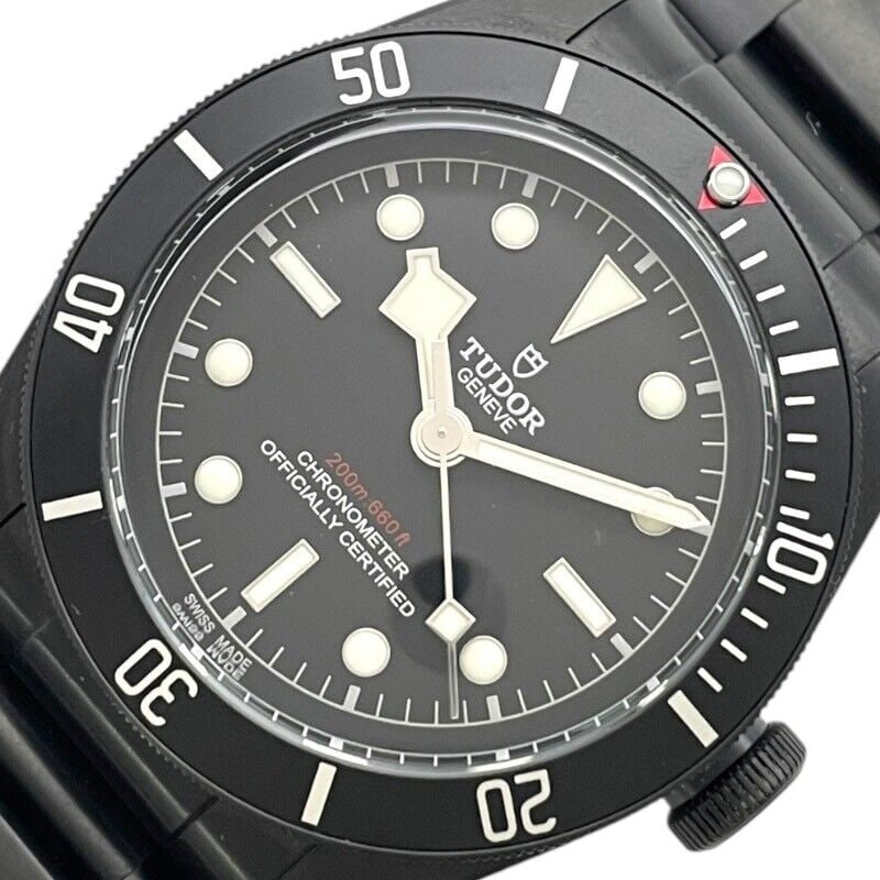 TUDOR Heritage Black Bay Dark 79230DK: TUDOR Heritage Black Bay Dark 79230DK Black SS Automatic Condition: Pre-owned Brand: TUDOR Country: Japan SN: MOR_0820 With Manual/Booklet: No Watch Shape: Round Department: Unisex Adult