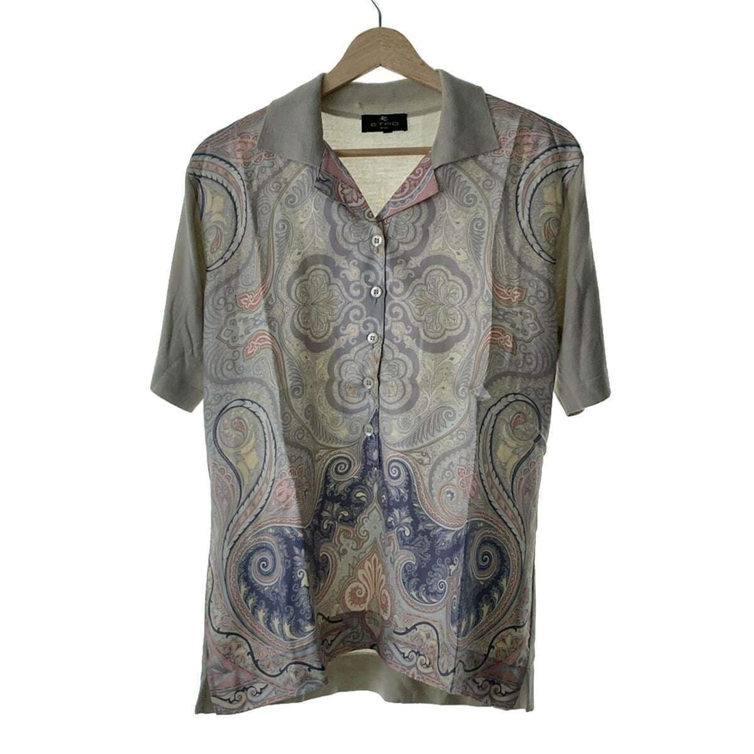 Auth ETRO - Gray Pink Multi: Auth ETRO - Gray Pink Multi Womens Cutsew Condition: Pre-owned Brand: ETRO Style: Cutsew Color: Gray, Pink, Multi Material: Please see the photo of the quality tag ConditionRank: 6 Depart