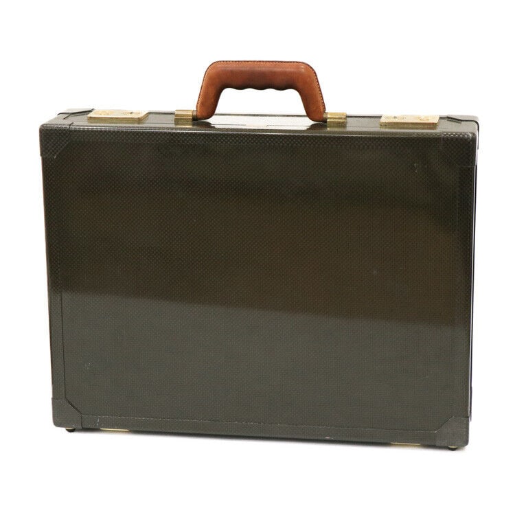 HERMES Espace PM Limited to 500: HERMES Espace PM Limited to 500 Rare Carbon attache case Business Bag 241004T Condition: Pre-owned Brand: HERMES Style: Hand Bag Exterior Material: Leather Exterior Color: Unknown Department: Ladi