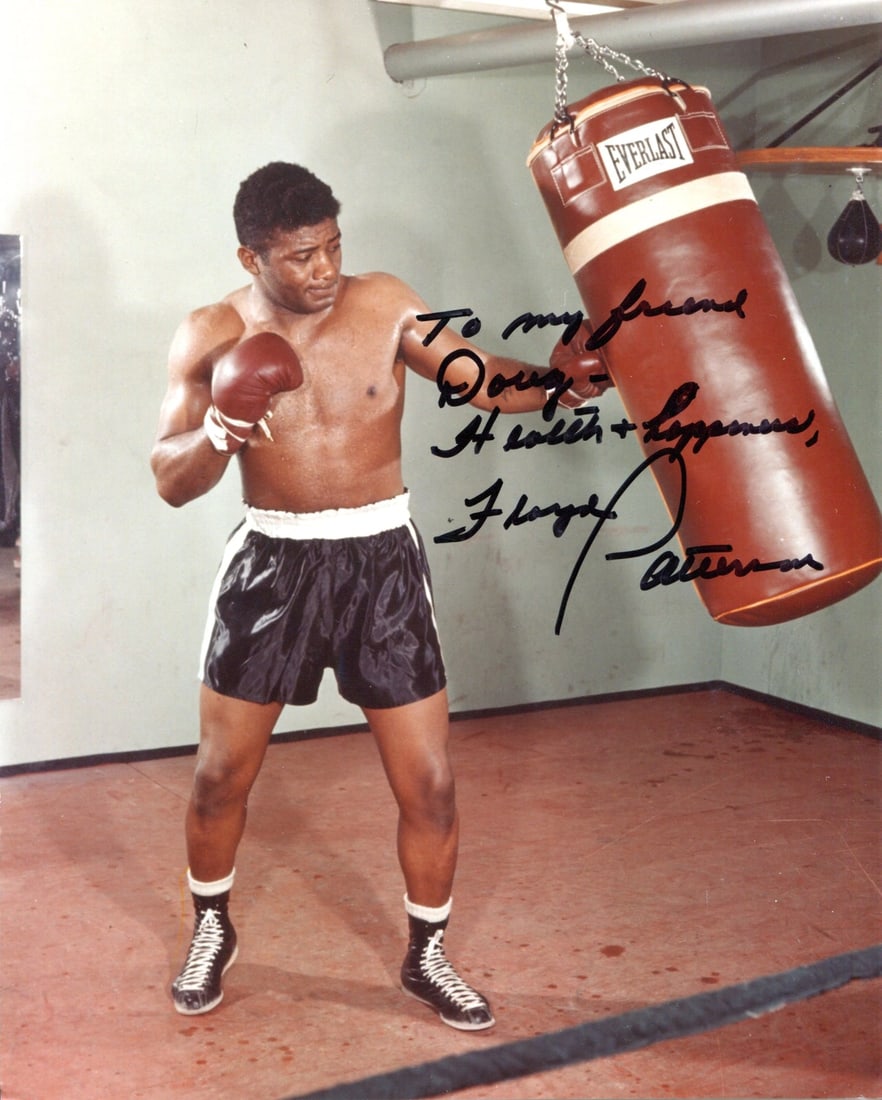 Floyd Patterson Autographed 8x10 Photo: Floyd Patterson Autographed 8x10 Photo Floyd Patterson Autographed 8x10 Photo SKU no: RBJ7251832373336 Guidelines for Bidding We recommend for all bidders to review the LiveAuctioneers bidding FAQ to 