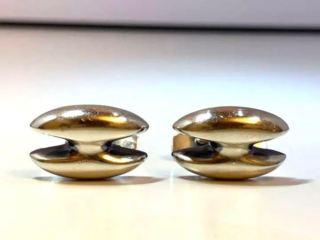 Hans Hansen Georg Jensen Sterling Silver: Hans Hansen Georg Jensen Sterling Silver Cufflinks Vintage Used Condition: Pre-owned Brand: Hans Hansen Georg Jensen Type: Cufflinks Department: Mens Main Stone Shape: NA Country: Denmark