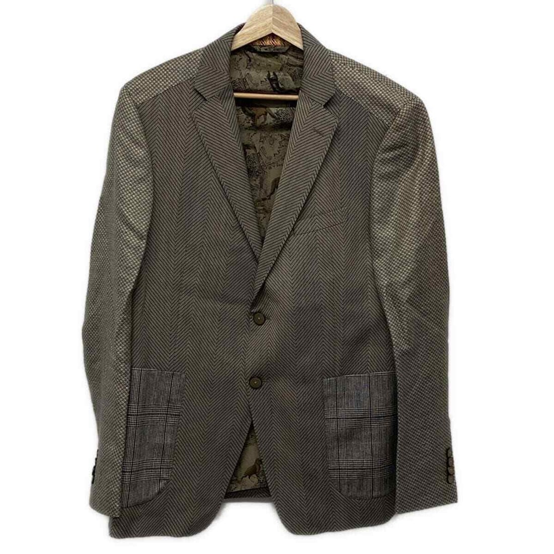 Auth ETRO - Gray Beige Dark: Auth ETRO - Gray Beige Dark Navy Beige Mens Jacket Condition: Pre-owned Brand: ETRO Style: Jacket Color: Gray Beige, Dark Navy, Beige Outer Shell Material: Please see the photo of the quality tag