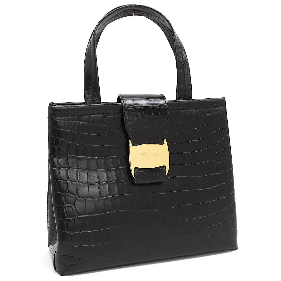 Salvatore Ferragamo Handbag AQ-218252 Vara Black: Salvatore Ferragamo Handbag AQ-218252 Vara Black 240919N Condition: Pre-owned Brand: Salvatore Ferragamo Style: Hand Bag Exterior Material: Leather Exterior Color: Unknown Department: Ladies <