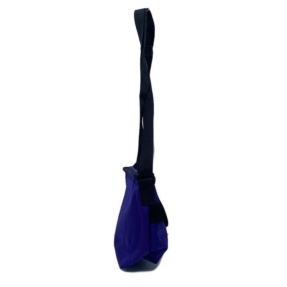 Auth ANNA SUI - Purple Black: Auth ANNA SUI - Purple Black Light Purple Nylon Shoulder Bag Condition: Pre-owned Brand: ANNA SUI Style: Shoulder Bag Exterior Color: Purple, Black, Light Purple Exterior Material: Nylon Condition