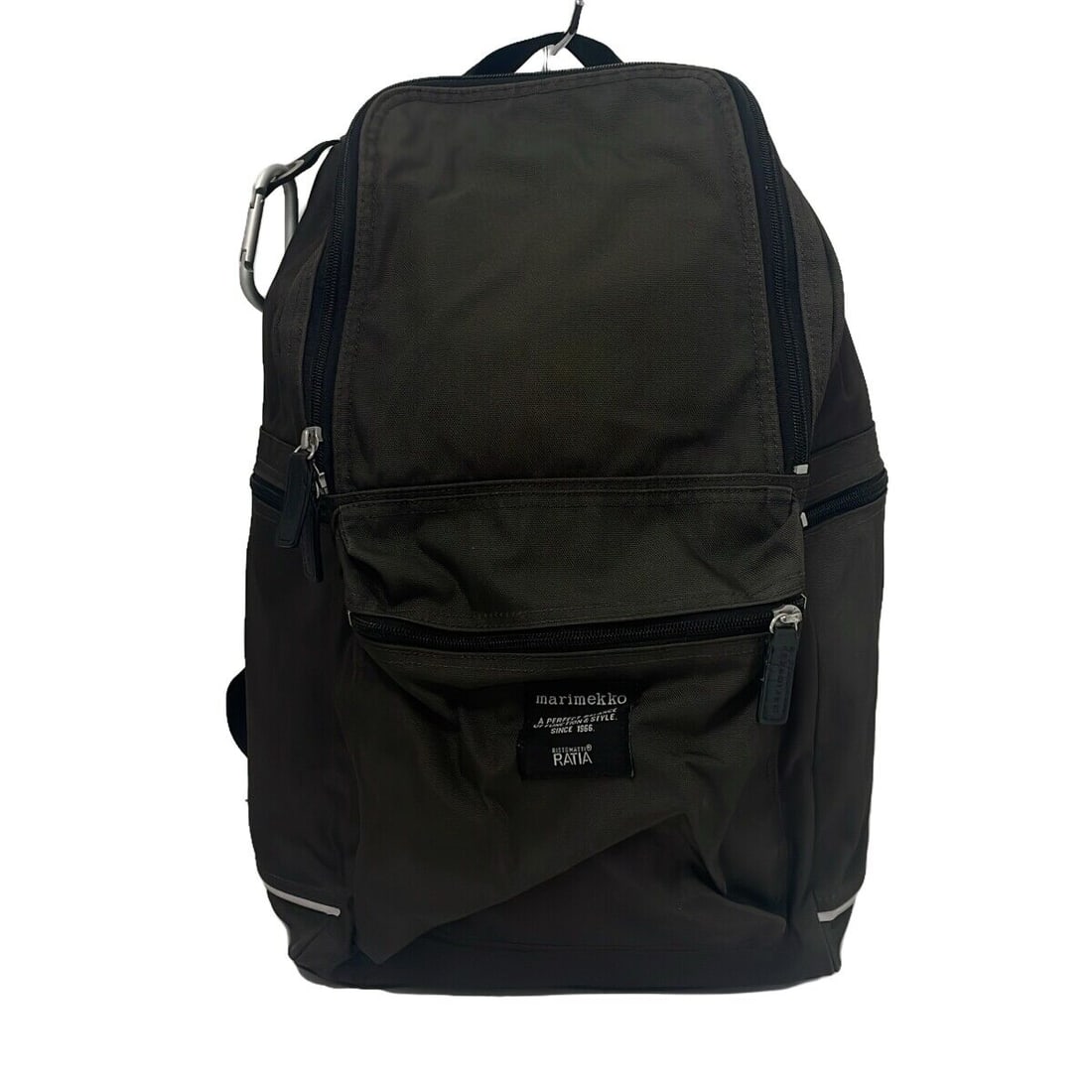 Auth marimekko Buddy - Khaki Nylon: Auth marimekko Buddy - Khaki Nylon Backpack Condition: Pre-owned Brand: marimekko Style: Backpack Exterior Color: Khaki Exterior Material: Nylon Product Name: Buddy Accessories: Carabiner