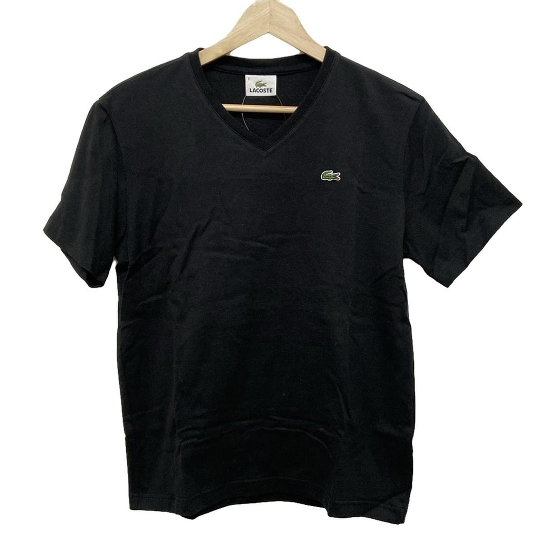 Auth Lacoste - Black T-Shirt: Auth Lacoste - Black T-Shirt Condition: Pre-owned - Good Brand: Lacoste Style: T-Shirt Color: Black Material: Please see the photo of the quality tag ConditionRank: 7 Type: T-Shirt <b