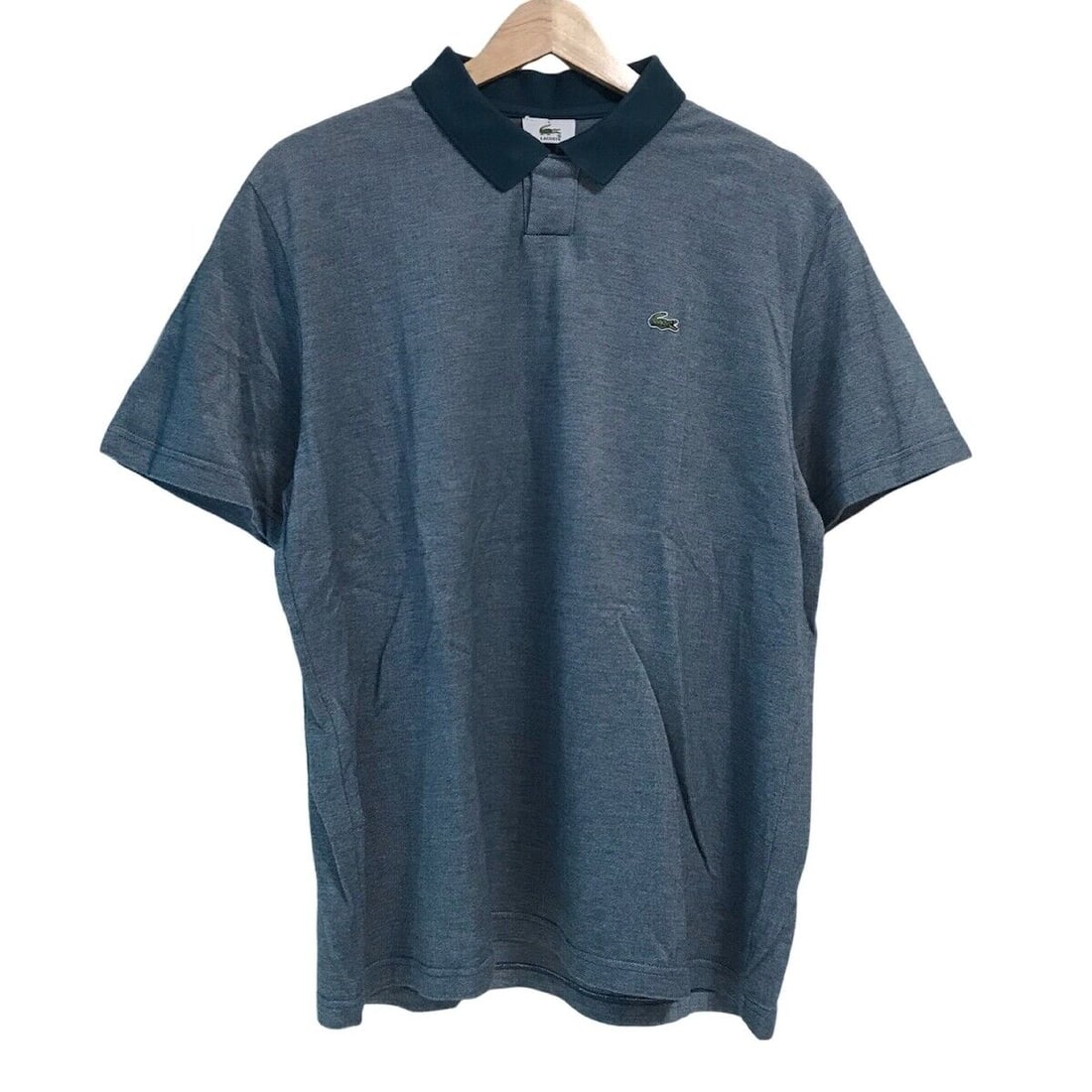 Auth Lacoste - Dark Green White: Auth Lacoste - Dark Green White Polo Shirt Condition: Pre-owned Brand: Lacoste Style: Polo Shirt Color: Dark Green, White Material: Please see the photo of the quality tag ConditionRank: 6 <b