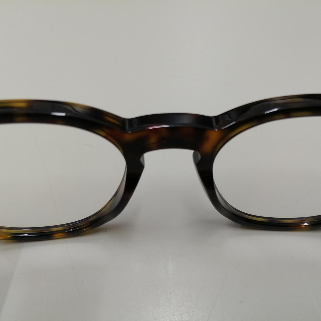 TOM FORD Model number: FT5821-B-052 Fashion: TOM FORD Model number: FT5821-B-052 Fashion Glasses Condition: Pre-owned Brand: TOM FORD Country: Japan SN: MOR_0820 UV Protection: NA Lens Material: NA Model: NA Theme: NA <