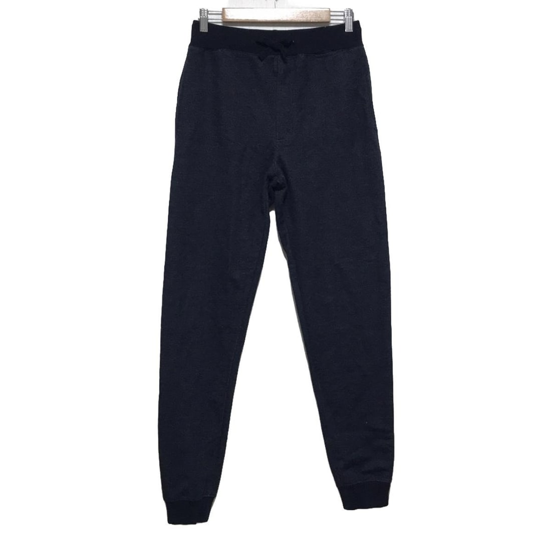 Auth DKNY - Dark Navy Cotton,: Auth DKNY - Dark Navy Cotton, Polyester Mens Shorts Condition: Pre-owned - Good Brand: DKNY Style: Shorts Color: Dark Navy Material: Cotton, Polyester ConditionRank: 6 Department: Mens <b