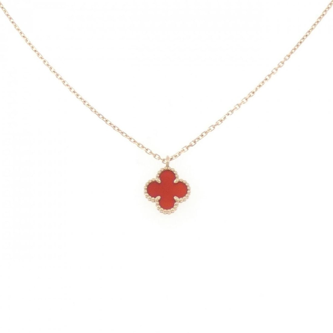 Van Cleef & Arpels Sweet Alhambra: Van Cleef & Arpels Sweet Alhambra Necklace Condition: Pre-owned Brand: Van Cleef & Arpels Country: Japan SN: MOR_0820 Main Stone Creation: Natural Main Stone: Pearl Material: Pearl <b