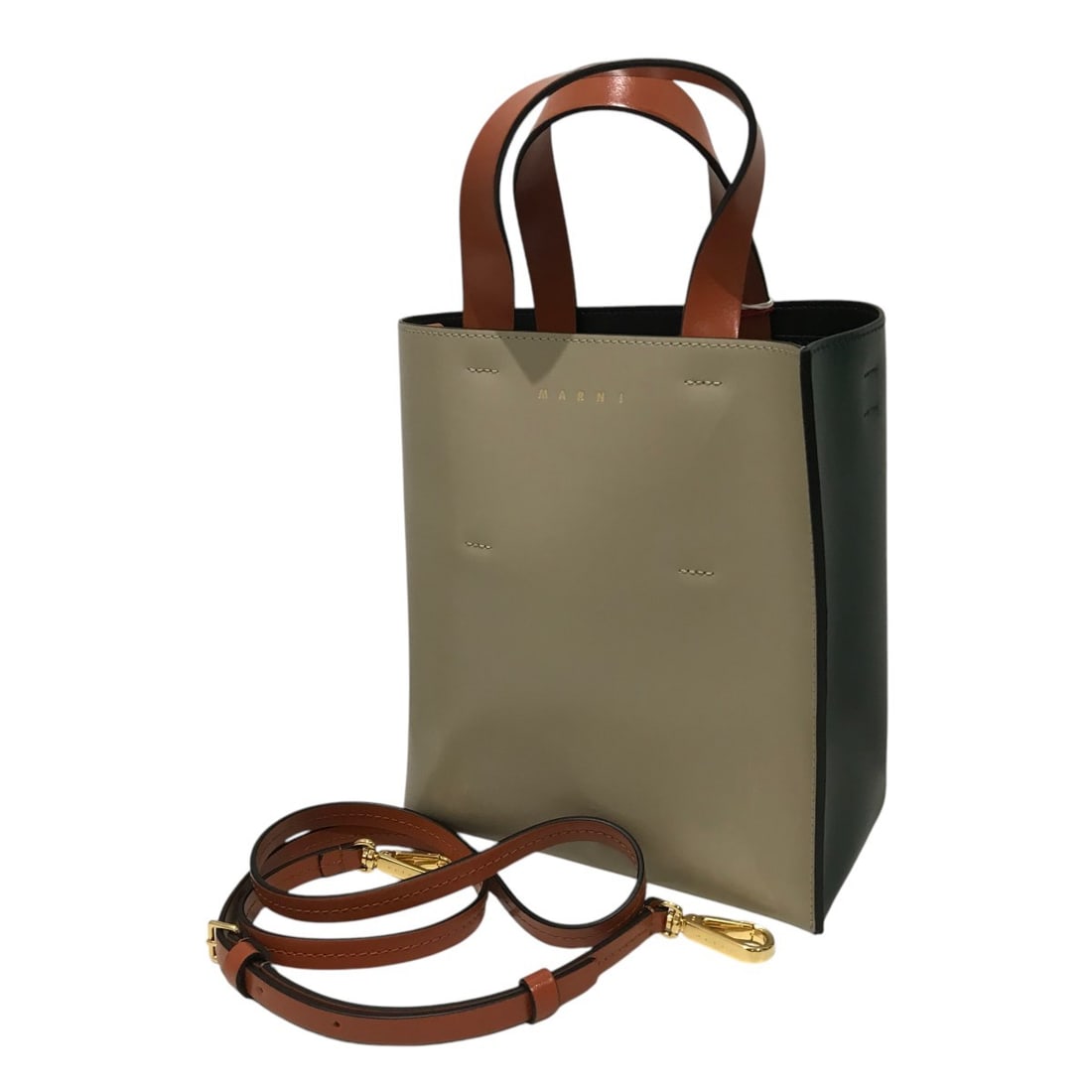 MARNI MUSEO2WAY bag beige green 310325: MARNI MUSEO2WAY bag beige green 310325 Condition: Pre-owned Brand: MARNI Country: Japan SN: MOR_0820 Department: NA Occasion: Travel Style: NA Material: NA Color: NA <br