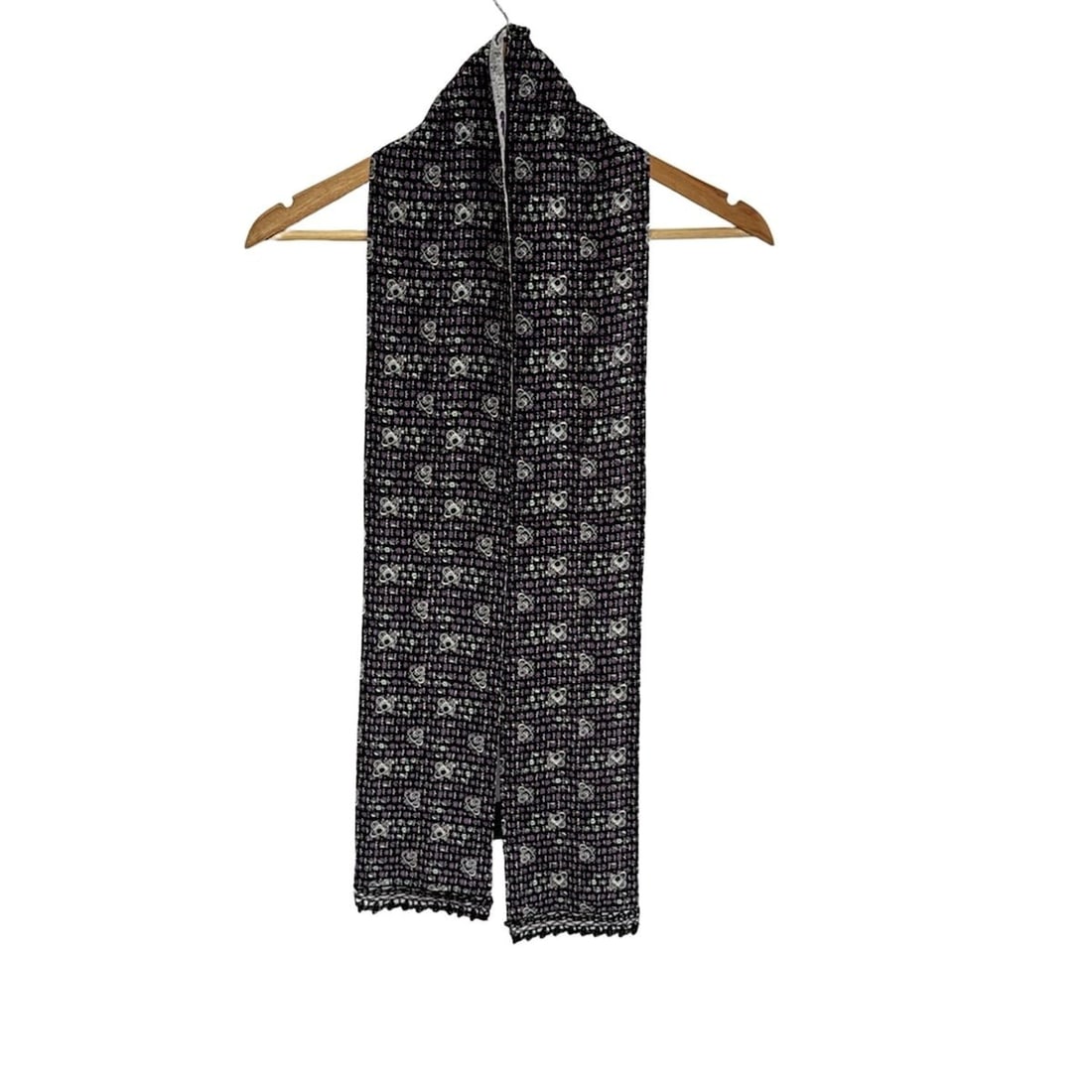 Auth ANNA SUI - Black Purple: Auth ANNA SUI - Black Purple Scarf Condition: Pre-owned Brand: ANNA SUI Style: Scarf Color: Black, Purple ConditionRank: 8 Type: Scarf SKU no: RBJ226679121121 Guidel