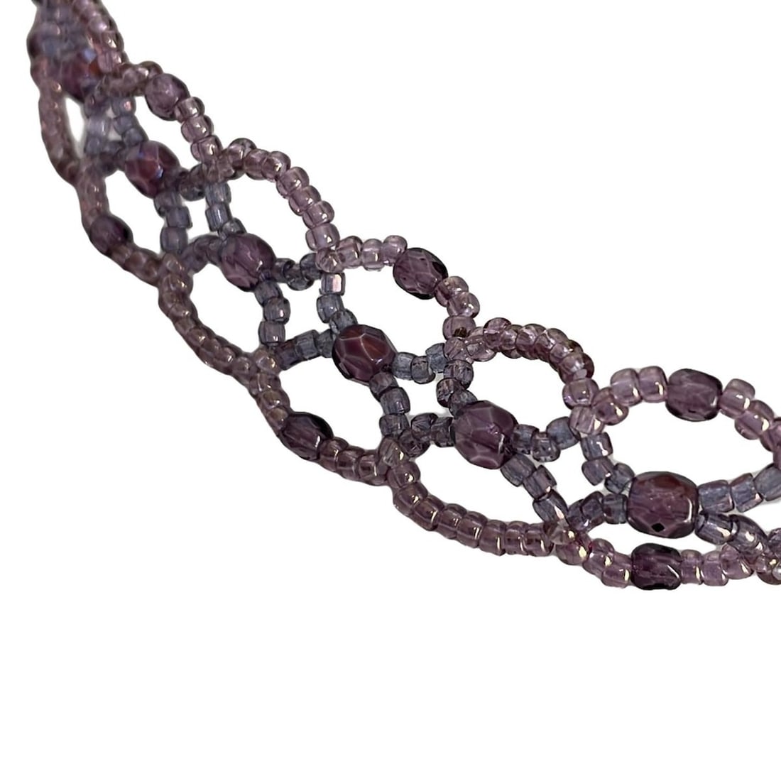 Auth ANNA SUI - Purple Plastic: Auth ANNA SUI - Purple Plastic Hardware Choker Condition: Pre-owned Brand: ANNA SUI Style: Choker Color: Purple Material: Plastic, Hardware Note: This will be shipped by FedEx. Please note taxes m