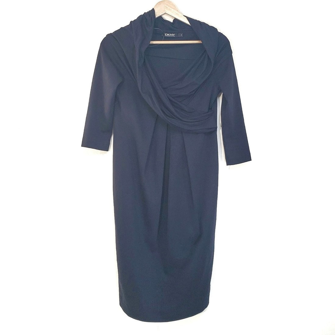 Auth DKNY - Black Womens Dress: Auth DKNY - Black Womens Dress Condition: Pre-owned - Good Brand: DKNY Style: Dress Color: Black Material: Please see the photo of the quality tag ConditionRank: 7 Department: Womens