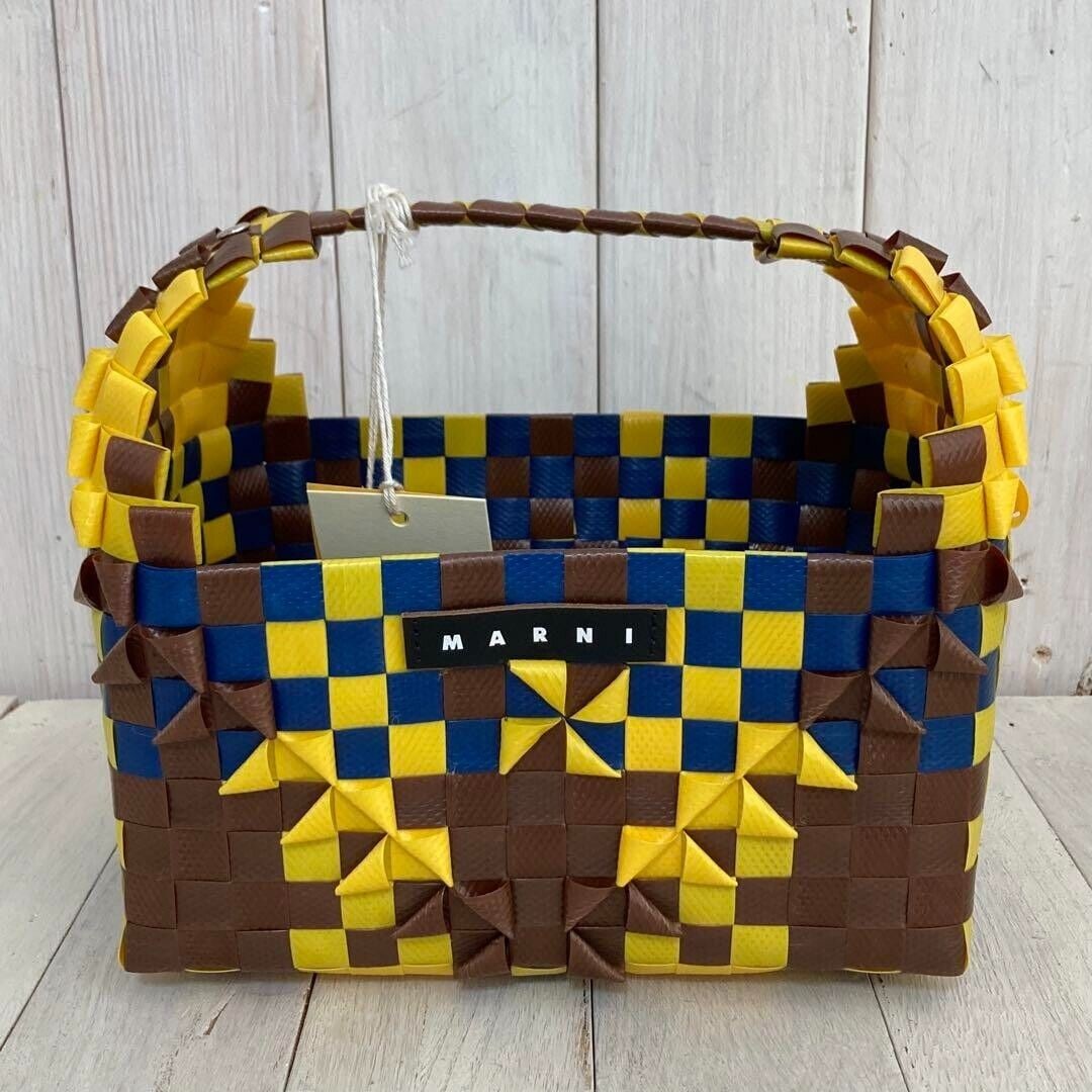 MARNI Basket Bag Basket Bag Yellow: MARNI Basket Bag Basket Bag Yellow x Blue x Brown 7*7.8*5.5 inch Condition: Pre-owned Brand: Marni Accessories: Dust Bag Department: Women Type: Tote Bag Exterior Color: multi Style: Tote
