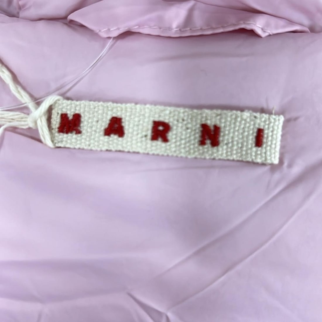 Auth MARNI - Pink Womens Coat: Auth MARNI - Pink Womens Coat Condition: Pre-owned - Good Brand: MARNI Style: Coat Color: Pink Outer Shell Material: Please see the photo of the quality tag ConditionRank: 6+ Department: