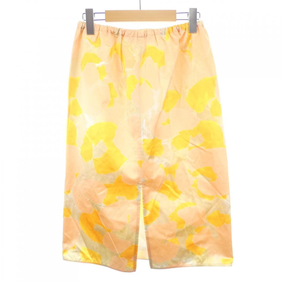 Authentic Marni MARNI Skirt #241-003-705-9588: Authentic Marni MARNI Skirt #241-003-705-9588 Condition: Pre-owned - Good Brand: Marni Style: SKIRT Color: Pink Yellow Material: See Image Gender: Ladies Size: 40 Size Type: Regu
