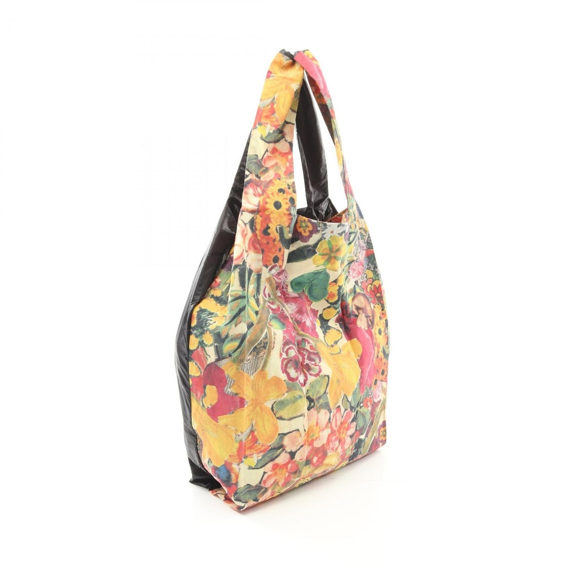 MARNI MARKET MARKET Eco Bag Tote: MARNI MARKET MARKET Eco Bag Tote Bag Nylon Black Multicolor Condition: Pre-owned Brand: MARNI Country: Japan SN: MOR_0820 Department: NA Occasion: Travel Style: NA Material: NA <