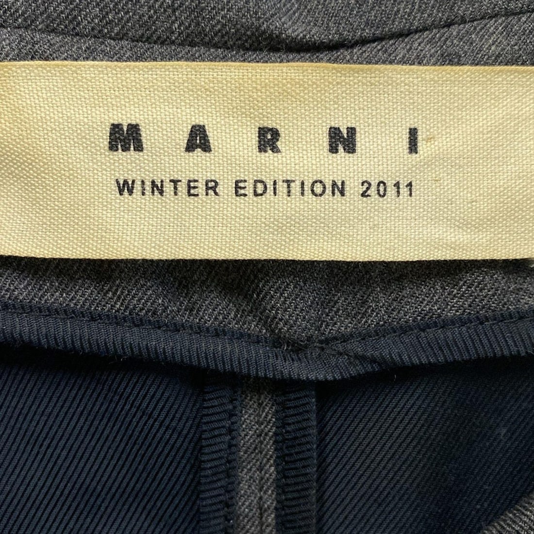 Auth MARNI - Gray Womens Coat: Auth MARNI - Gray Womens Coat Condition: Pre-owned - Good Brand: MARNI Style: Coat Color: Gray Outer Shell Material: Please see the photo of the quality tag ConditionRank: 6- Department: