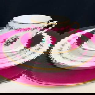 Richard Ginori Impero Camellia Cup &: Richard Ginori Impero Camellia Cup & Saucer Used Condition: Used Brand: Richard Ginori Type: Cup & Saucer 19.5cm plate 26.5cm plate 4 Piece set Cup 8.1 cm in diameter, saucer 13.1 cm in diameter, plat