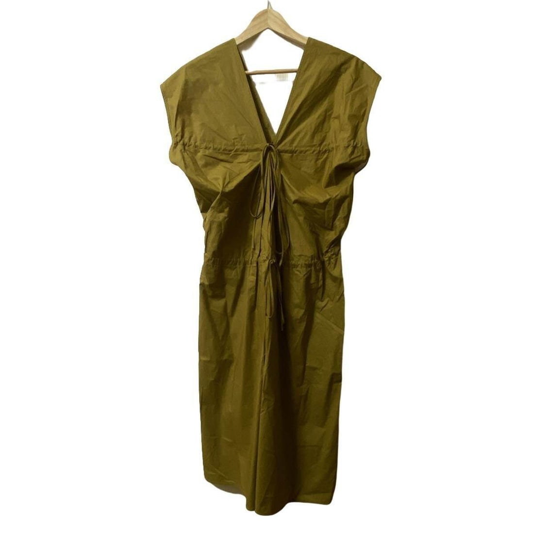 Auth MARNI - Light Brown Womens: Auth MARNI - Light Brown Womens Dress Condition: Pre-owned - Good Brand: MARNI Style: Dress Color: Light Brown Material: Please see the photo of the quality tag ConditionRank: 6 Departmen