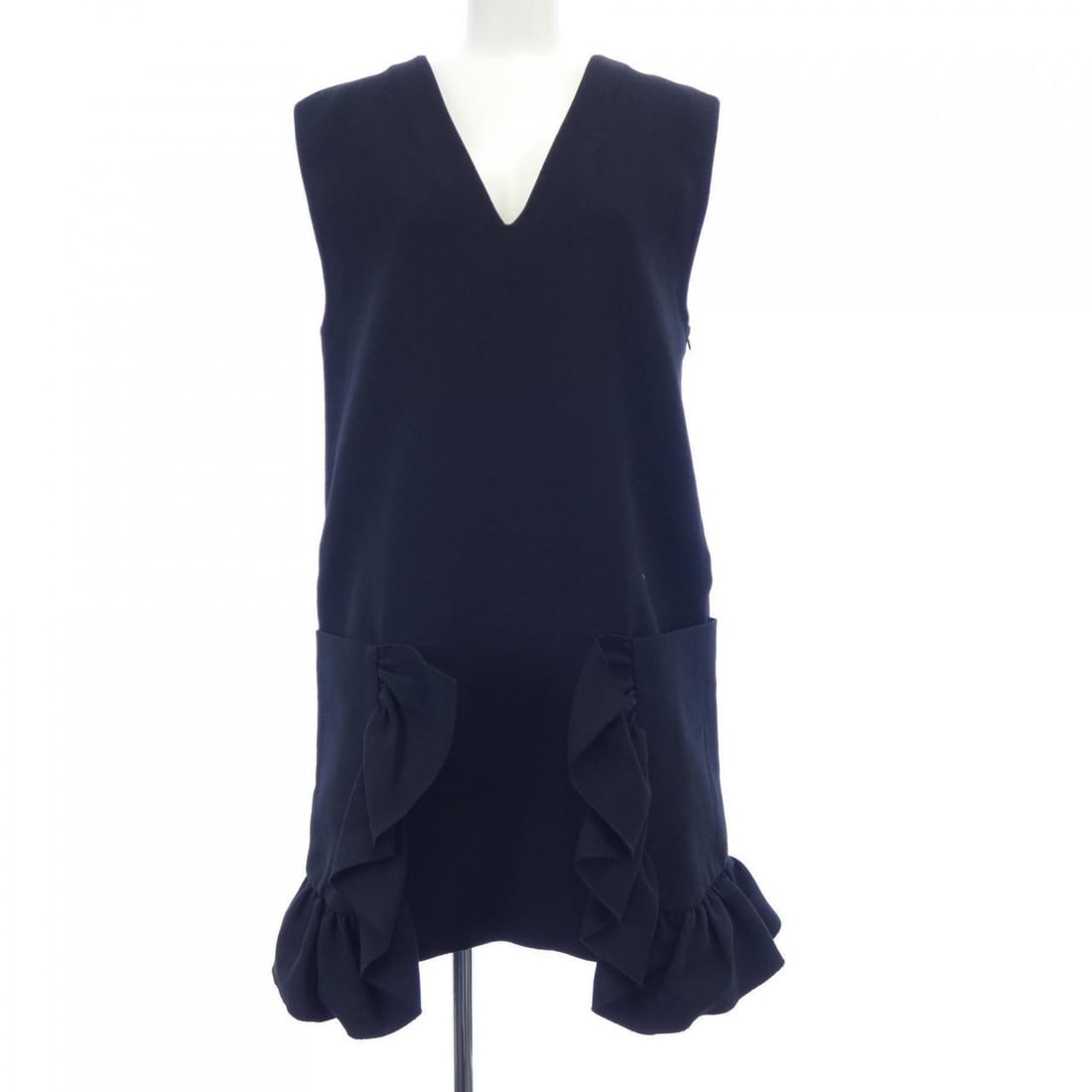 Authentic Marni MARNI Dress #241-003-801-5934: Authentic Marni MARNI Dress #241-003-801-5934 Condition: Pre-owned - Good Brand: Marni Style: ONE-PIECE DRESS Color: Navy Material: See Image Gender: Ladies Size: 40 Size Type: R