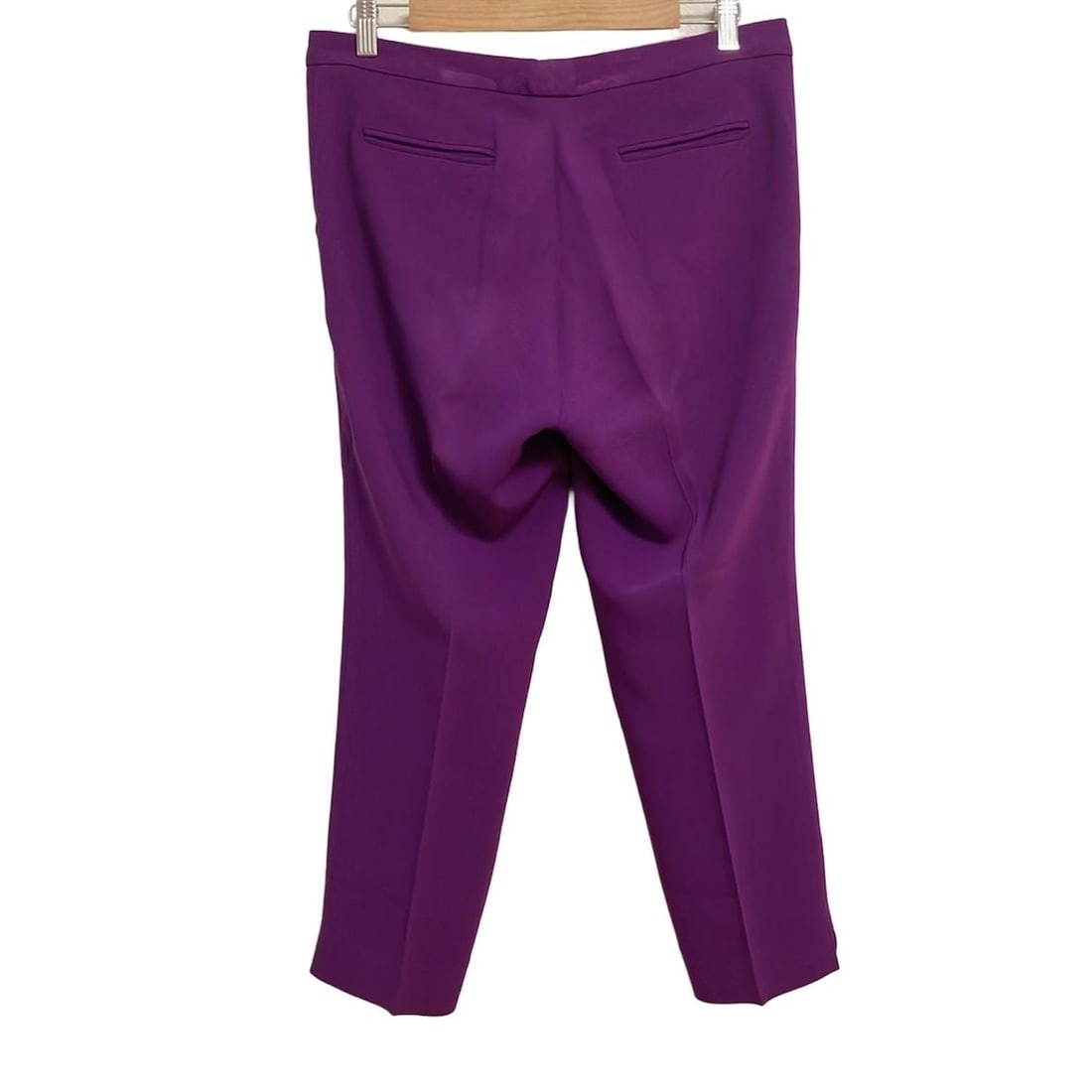 Auth ETRO - Purple Womens Shorts: Auth ETRO - Purple Womens Shorts Condition: Pre-owned - Good Brand: ETRO Style: Shorts Color: Purple Material: Please see the photo of the quality tag ConditionRank: 6 Department: Womens