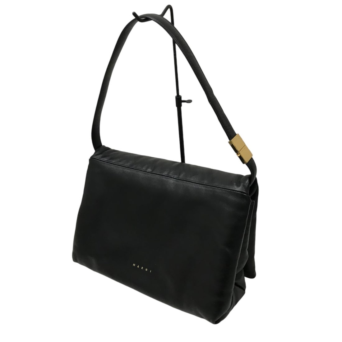 MARNI PRISMA Shoulder Bag SBMP0134U0 Black: MARNI PRISMA Shoulder Bag SBMP0134U0 Black Condition: Pre-owned Brand: MARNI Country: Japan SN: MOR_0820 Department: NA Occasion: Travel Style: NA Material: NA Color: NA