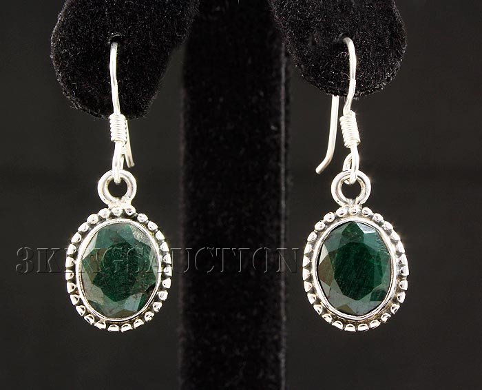 EMERALD BERYL 24.91CTW MINI SILVER HOOK EARRING: EMERALD BERYL 24.91CTW MINI SILVER HOOK EARRING **|**|** 11X9MM CUTE OVAL SHAPE EMERALD BERYL STERLING SILVER HOOK EARRING ; MSRP: $300