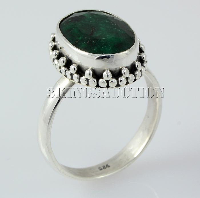 EMERALD BERYL 29.48CTW STERLING SILVER RING: EMERALD BERYL 29.48CTW STERLING SILVER RING **|**|** 15.01X10.81MM OVAL SHAPE EMERALD BERYL FLOWER DESIGN SILVER RING; SIZE 8.5 ; MSRP: $100