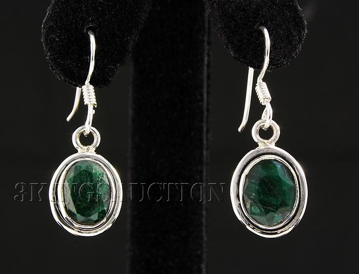 EMERALD BERYL 21.46CTW MINI SILVER HOOK EARRING: EMERALD BERYL 21.46CTW MINI SILVER HOOK EARRING **|**|** 10X8MM CUTE OVAL SHAPE EMERALD BERYL BEZEL TYPE SILVER HOOK EARRING ; MSRP: $300
