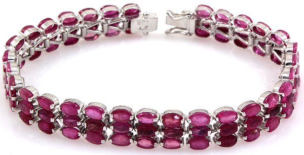 Ruby Oval Cut 3 Rows Sterling Silver 92.5 20 Grams 7.5i: Ruby Oval Cut 3 Rows Sterling Silver 92.5 20 Grams 7.5in. **|**|** Ruby Oval Cut 3 Rows Sterling Silver 92.5 20 Grams ; MSRP: $400
