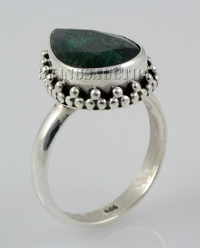EMERALD BERYL 27.52CTW STERLING SILVER RING: EMERALD BERYL 27.52CTW STERLING SILVER RING **|**|** 16.28X11.12MM PEAR SHAPE EMERALD BERYL FLOWER DESIGN SILVER RING; SIZE 7.5 ; MSRP: $100