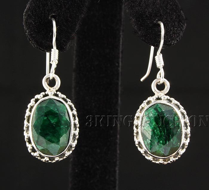 EMERALD BERYL 33.15CTW SILVER HOOK EARRING: EMERALD BERYL 33.15CTW SILVER HOOK EARRING **|**|** 14X10MM OVAL SHAPE EMERALD BERYL STERLING SILVER HOOK EARRING ; MSRP: $400