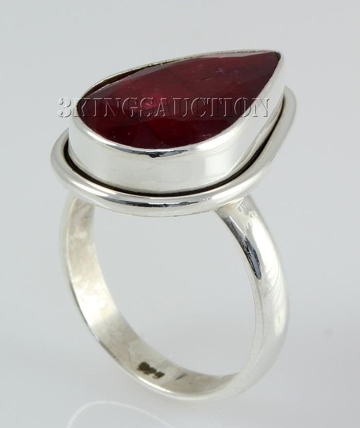 RUBY CORRUNDUM 27.64CTW STERLING SILVER RING: RUBY CORRUNDUM 27.64CTW STERLING SILVER RING **|**|** 18X12MM PEAR SHAPE RUBY CORRUNDUM BEZEL TYPE SILVER RING ; MSRP: $300