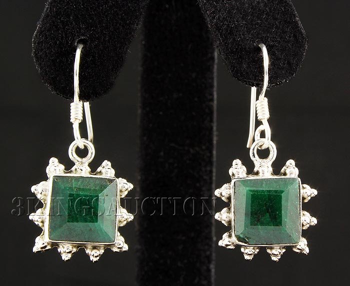 EMERALD BERYL 26.33CTW MINI SILVER HOOK EARRING: EMERALD BERYL 26.33CTW MINI SILVER HOOK EARRING **|**|** 9X9MM CUTE SQUARE SHAPE EMERALD BERYL STERLING SILVER HOOK EARRING ; MSRP: $300