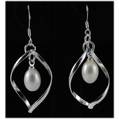 Natural 3.87g Pearl Spiral Dangling Silver Earring: Natural 3.87g Pearl Spiral Dangling Silver Earring **|**|** Beautiful Spiral Design Sterling Silver Earring w/ Natural White Color Fresh Water Pearl 8mm in size ; MSRP: $300