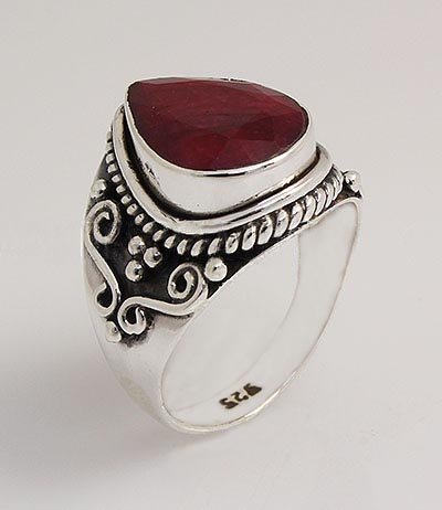 RUBY CORRUNDUM 30.63CTW ANTIQUE LOOKS .925 RING: RUBY CORRUNDUM 30.63CTW ANTIQUE LOOKS .925 RING **|**|** STERLING PEAR RING WITH 14X10MM APPROX RUBY CORRUNDUM GEMSTONE ; MSRP: $200