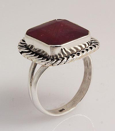 RUBY CORRUNDUM 31.32CTW ANTIQUE LOOKS .925 RING: RUBY CORRUNDUM 31.32CTW ANTIQUE LOOKS .925 RING **|**|** STERLING SQUARE SHAPE RING WITH 13MM APPROX RUBY CORRUNDUM GEMSTONE ; MSRP: $200