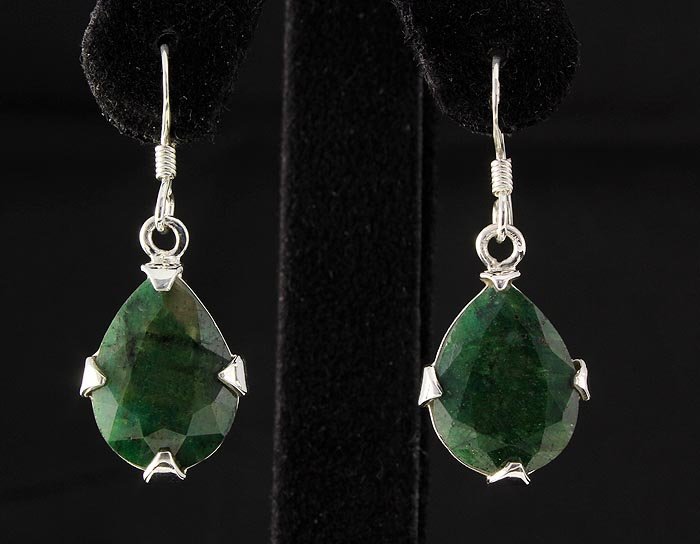 EMERALD BERYL 32.11CTW SILVER HOOK EARRING: EMERALD BERYL 32.11CTW SILVER HOOK EARRING **|**|** STERLING SILVER PEAR EARRING WITH 15X11MM APPROX EMERALD BERYL GEMSTONE ; MSRP: $100