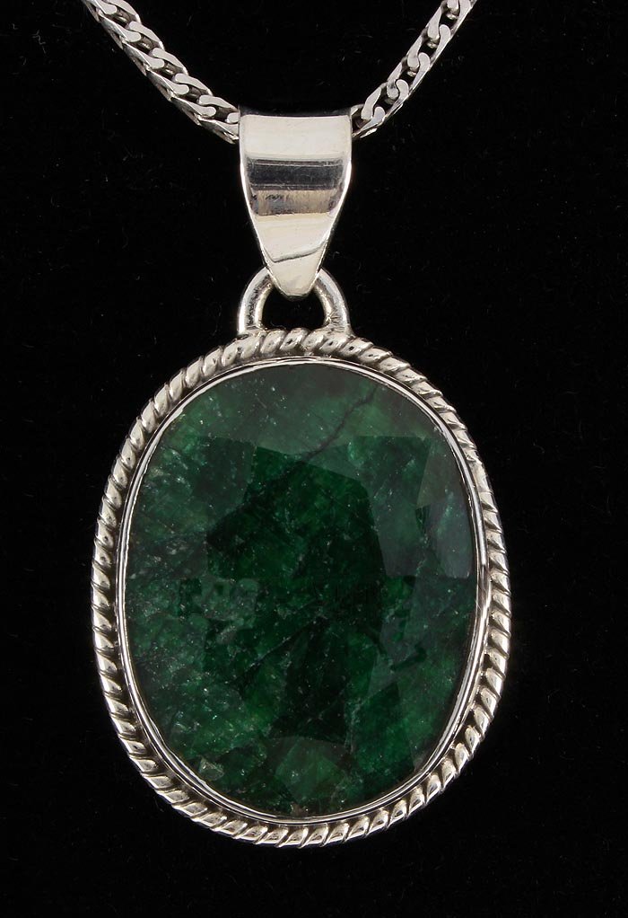 EMERALD BERYL 37.15CTW STERLING SILVER PENDANT: EMERALD BERYL 37.15CTW STERLING SILVER PENDANT **|**|** 22X17MM OVAL SHAPE EMERALD BERYL STERLING SILVER PENDANT ; MSRP: $400