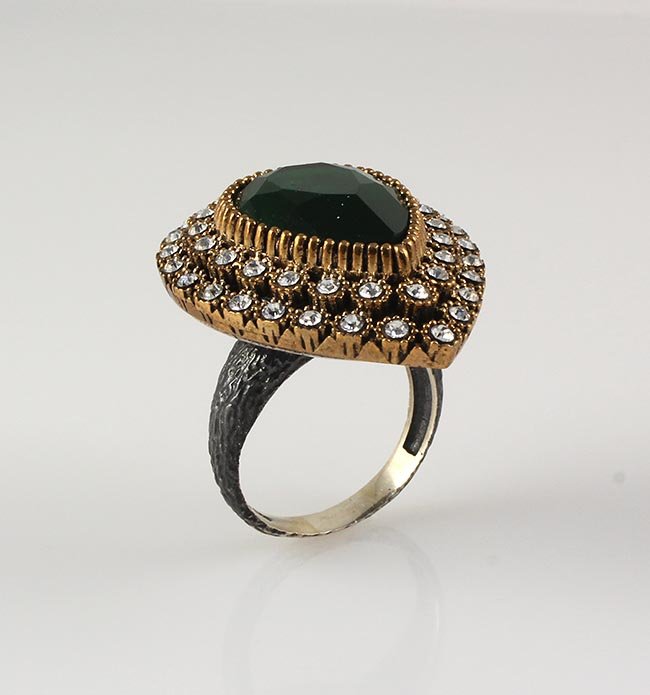 Natural Stone Statement Victorian Design Ring: Natural Stone Statement Victorian Design Ring **|**|** 11.75g Natural Stone 18x12MM Emerald Beryl Victorian Design Ring w/ cz diamond around; stamp 925 ; MSRP: $100